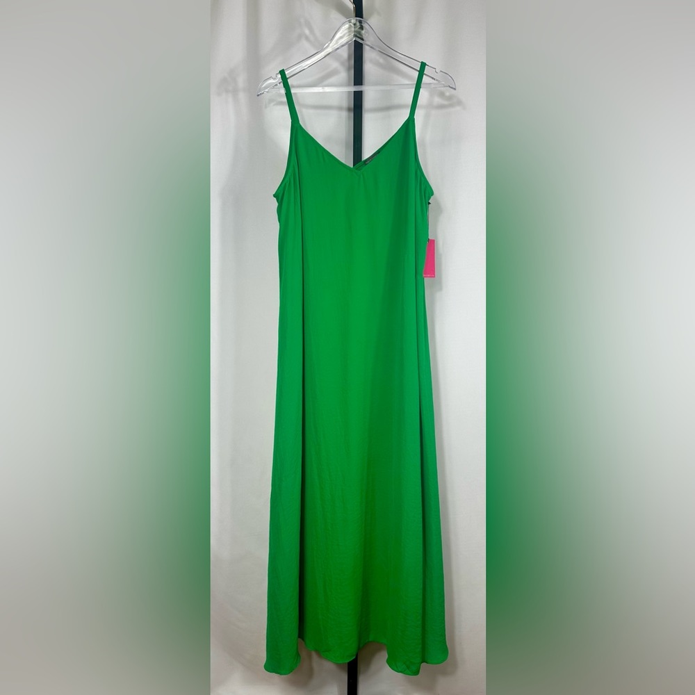 NWT Vince Camuto Women's Tank Maxi Dress with Flare Hem in Green